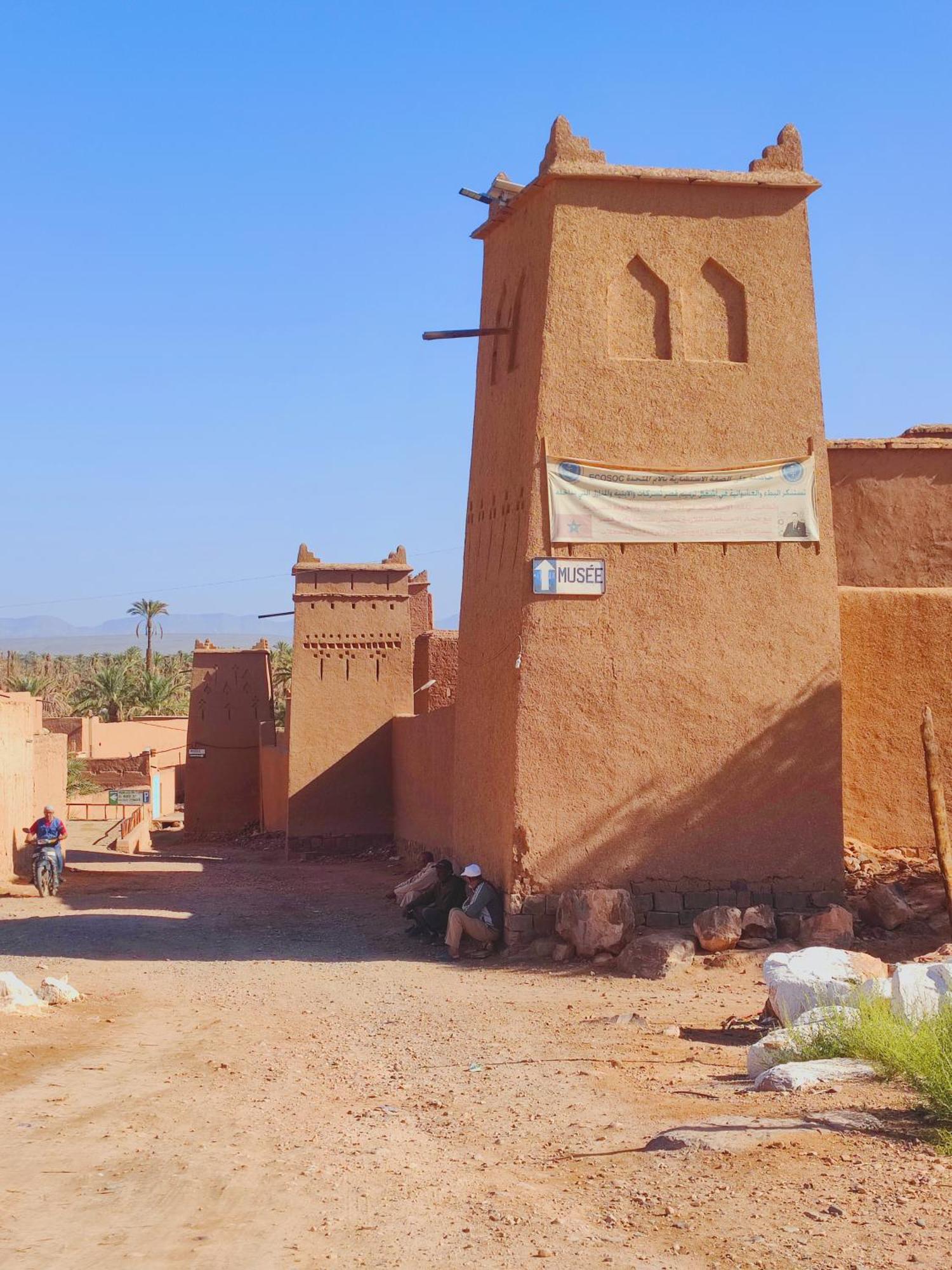 Отель Kasbah Of Peace & Boutique Загора Экстерьер фото